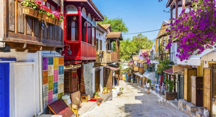Egenin Saklı Köyleri Alaçatı Sığacık Seferihisar Foça Turu