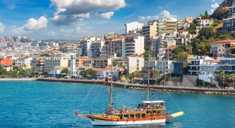 Kuşadası Çeşme Ayvalık Turu