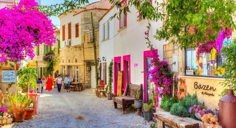 Kuşadası Çeşme Ayvalık Turu