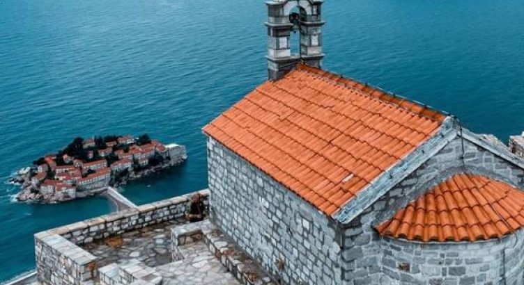 Adriyatik Kıyıları Budva Turu THY ile Yılbaşı Özel 3 Gece...