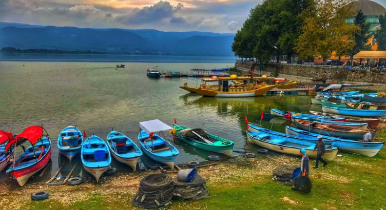 BURSA CUMALIKIZIK TRİLYE GÖLYAZI