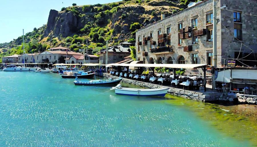 Bozcaada Ayvalık Çeşme Pamukkale Salda Gölü Turu